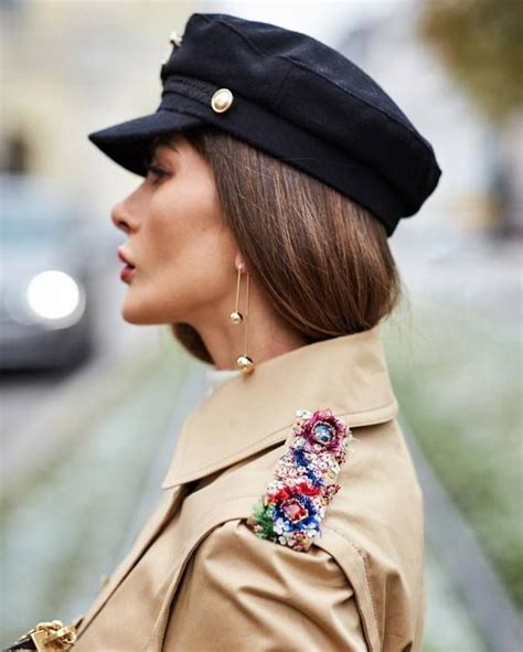 Головные уборы осень-зима 2024-2025: модные шапки, фото | Fashion ...