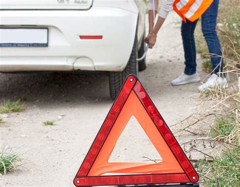 Qu Elementos De Seguridad Son Obligatorios En Un Veh Culo El