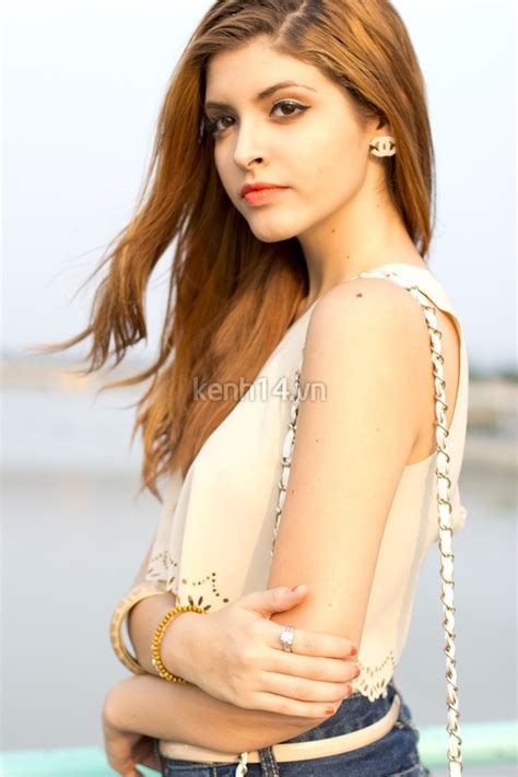 Khi C C Hot Girl Au U V Vi C H C