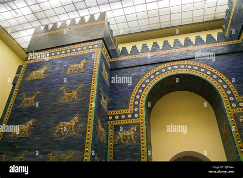 Ishtar Gate Pergamon Museum Stock Photo Alamy