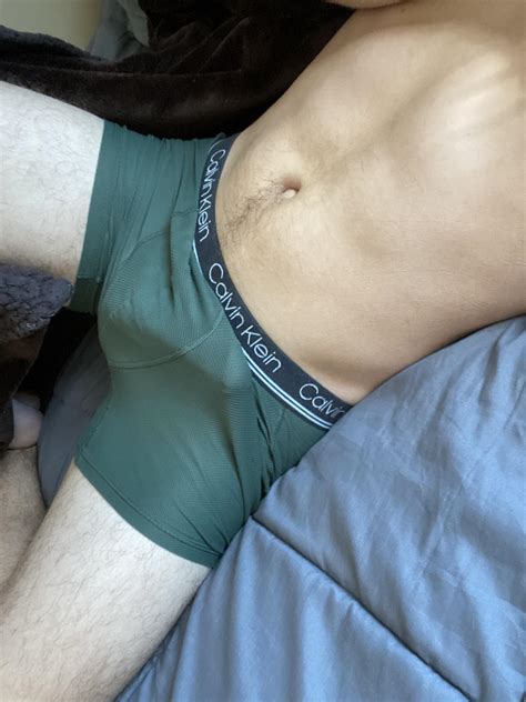 Do You Like My Calvins Scrolller