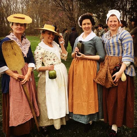 What Did Colonial People Wear Clothes