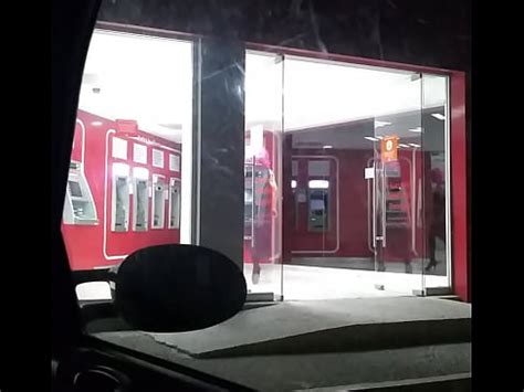 De Puta Entrando Al Cajero XVIDEOS