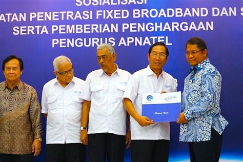 Majalah Ict Menkominfo Dorong Apnatel Bisa Meningkatkan Perannya