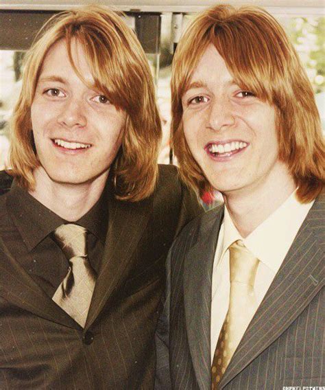 Saliendo Con Los Gemelos Weasley Cap Gemelos Weasley Oliver