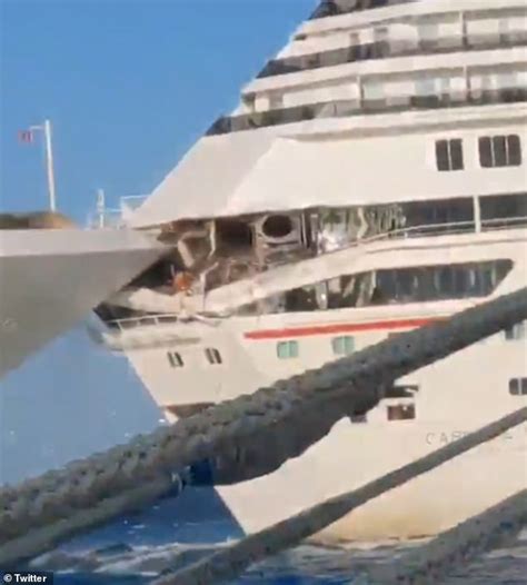 Two Carnival Cruise Ships Crash Into Each Other In Mexico Daily Mail