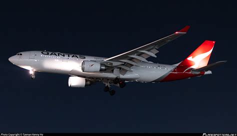 Vh Ebq Qantas Airbus A Photo By Tzeman Kenny Ho Id