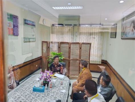 Sidang Gugat Cerai Bupati Purwakarta Akan Dilanjutkan Pada November