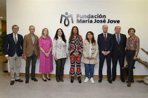 Fundación María José Jove y Xunta colaboran en un programa para ayudar