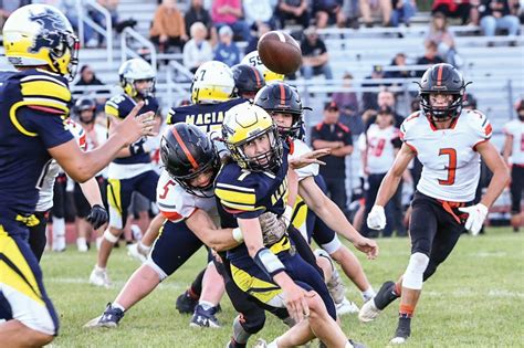 Almont remains unbeaten in BWAC | Tri City Times