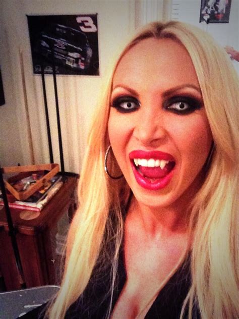 Nikki Benz On Twitter I Have Awaken Vampirelife Watch Me In Hot Chicks Big Fangs At T