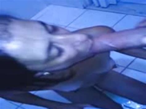 THROAT FUCK BRUTAL PUKE VOMIT EX VOMITANDO NO PAU