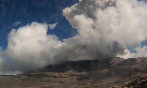 Alerta se registra aumento de actividad sísmica en el volcán del