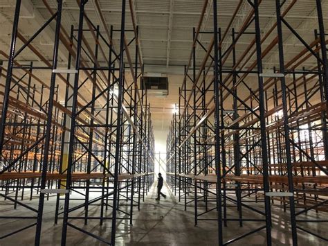 Warehouse Selective Pallet Racking System | PWD