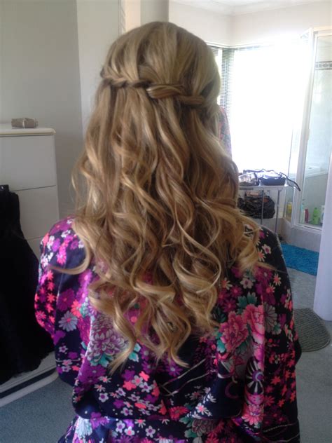 Brides Maid Hairstyle
