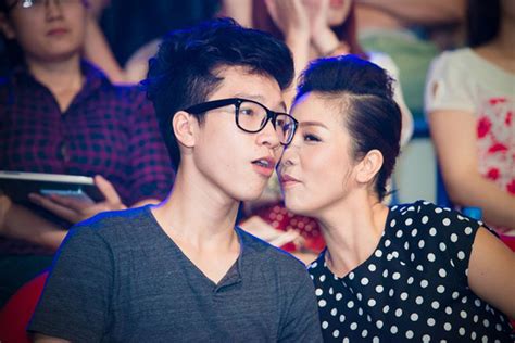 Cận cảnh diện mạo hot boy của con trai Mỹ Linh