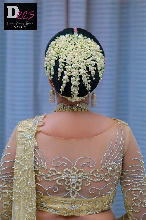 50 Gajra Hairstyle Ideas For Bride This Wedding Season Artofit