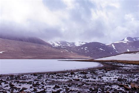 Beautiful Frozen Gurudongmar Lake In North Sikkim India Coverd By Snow