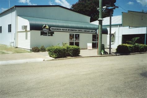 Hughenden Visitor Information Centre And Dinosaur Display Hughenden
