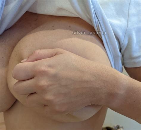 Did My Freckled Big Tits Make You Stop Scrolling Scrolller