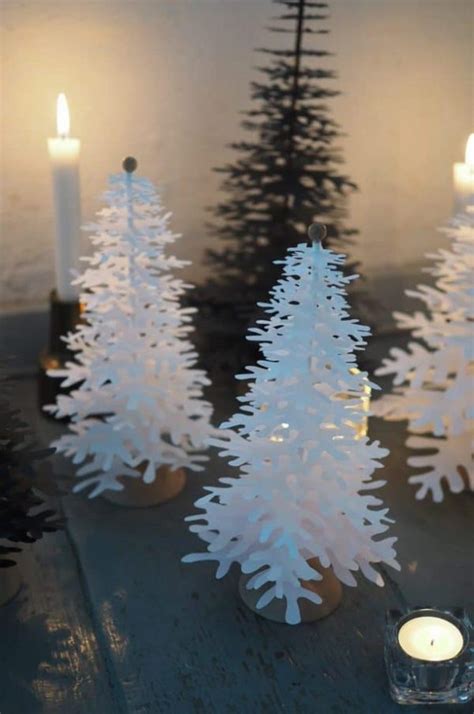 Nordic Fir Tree 3d Kit On Foot White Medium Fabulous Goose