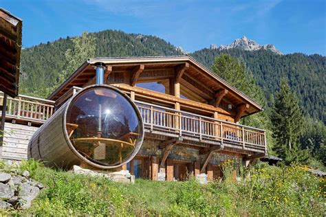 eco lodge ski chalets chamonix argentiere marmotte mountain
