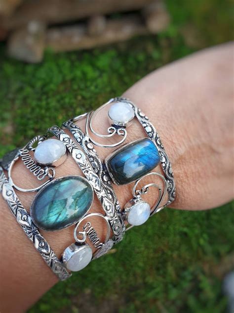 Bracelet Labradorite Bleue Et Pierre De Lune Arc En Ciel Brin De Syl