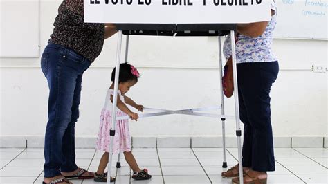 Women This Week Mexico On Track To Elect First Woman President