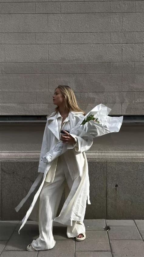 Beach Vibes White Outfit Cream Outfit Minimalist Outfit Nude Aesthetic Coat White Flowers