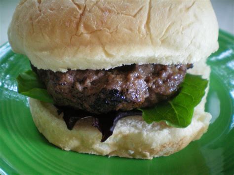 Spicy Broiled Hamburger Patties Recipe
