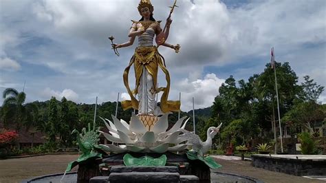 Proses Pembuatan Patung Dewi Saraswati Jnana Guna Karya Brahma Putri