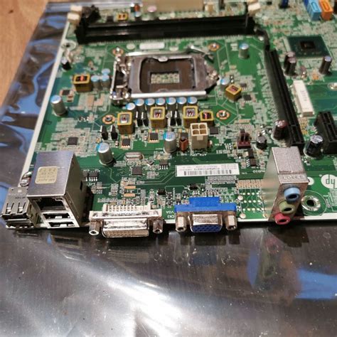 LGA 1155 Mainboard - mATX mit Windows Pro Lizenz | Kaufen auf Ricardo