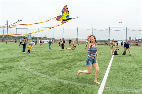 Kite Festival Brooklyn Bridge Park