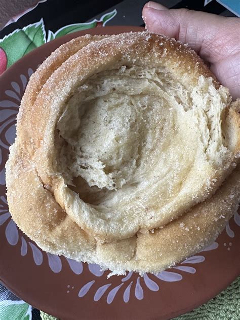 Novias Pan Dulce La Piña En La Cocina
