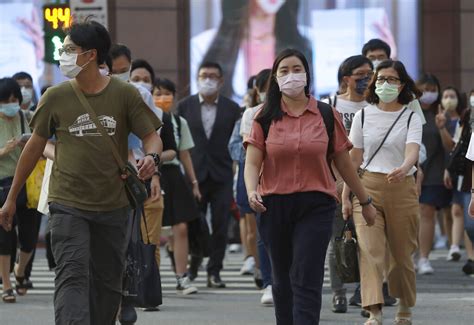 台湾连续5天本土零确诊 明起有条件开放休闲娱乐场所 亚洲电视新闻