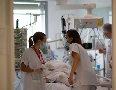 Réanimation Soins Intensifs Polyvalents Centre Hospitalier