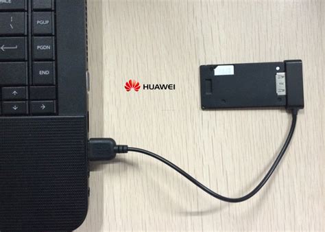 Huawei E1220 E1220s 1 E1220s 2 E1220s 3 Ultrastick Mobile Broadband