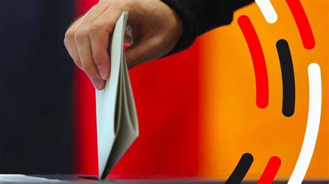 Germany election: Coalition talks begin after close election - BBC News