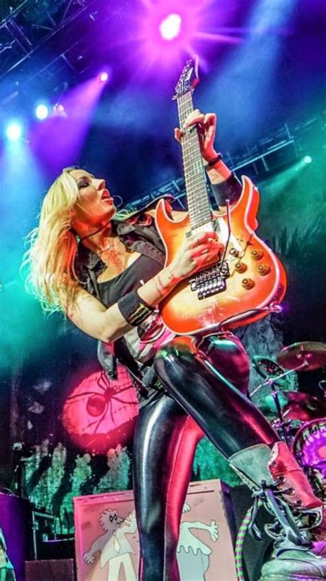 Nita Strauss Heavy Metal Music Heavy Metal Girl Nita Strauss