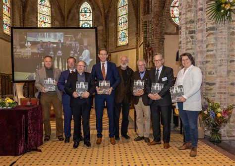 Herbouw St Urbanuskerk Met Uniek Boek Afgesloten Nieuwe Meerbode