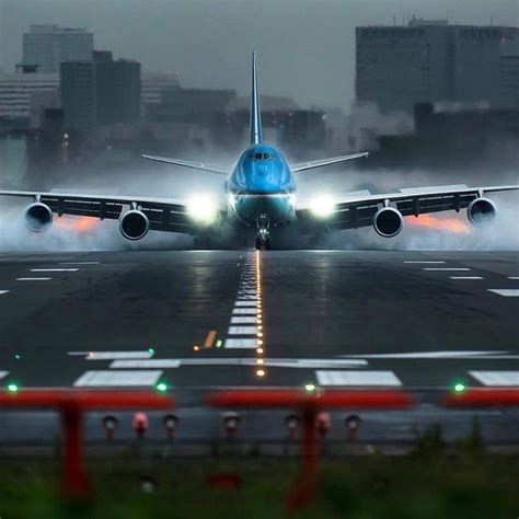 Advantages And Disadvantages Of Air Transport In Modern Times