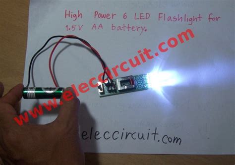 High power LED flashlight circuit with 1.5V AA battery