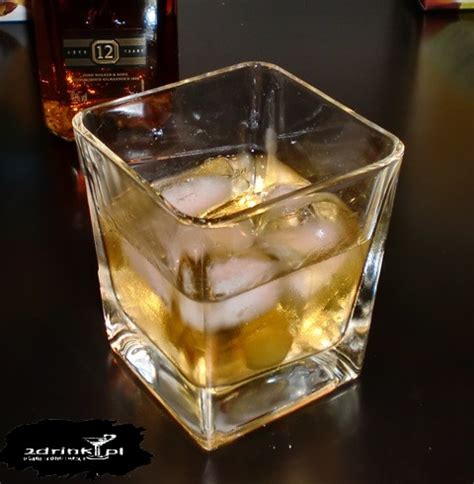 Highlander przepis na drink | 2DRINK.PL