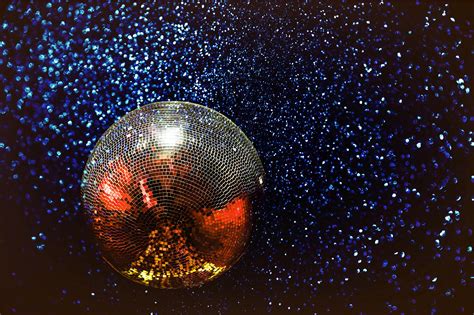 Srebrna Kula Disco · darmowe zdjęcie z galerii