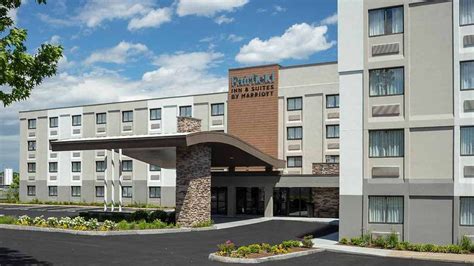 Fairfield Inn and Suites PVD Airport Parking | Way.com