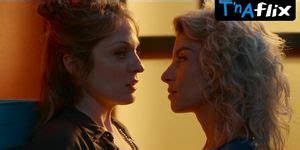 Meritxell Calvo Lesbian Scene In Smiley Tnaflix