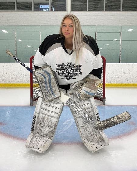 Meet The Paige Spiranac Of Ice Hockey Mikayla Demaiter Mikayla Images