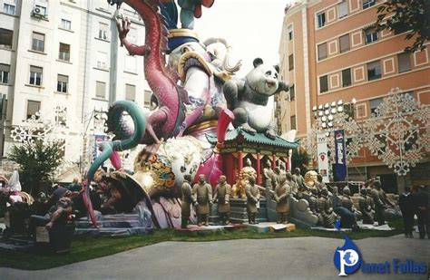 Fotos De La Falla Sueca Literato Azor N Obra De Pere Baenas