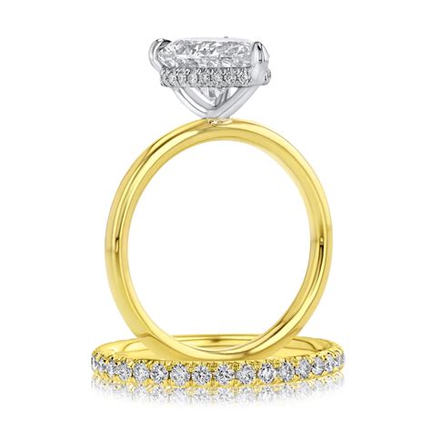 Continuous Hidden-Halo Pear Shaped Engagement Ring - XO Jewels