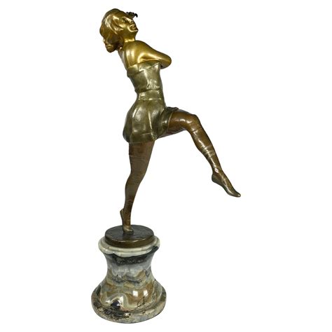 Leon Salat Dancing Lady on Onyx Base Signed, Early 20th Century For